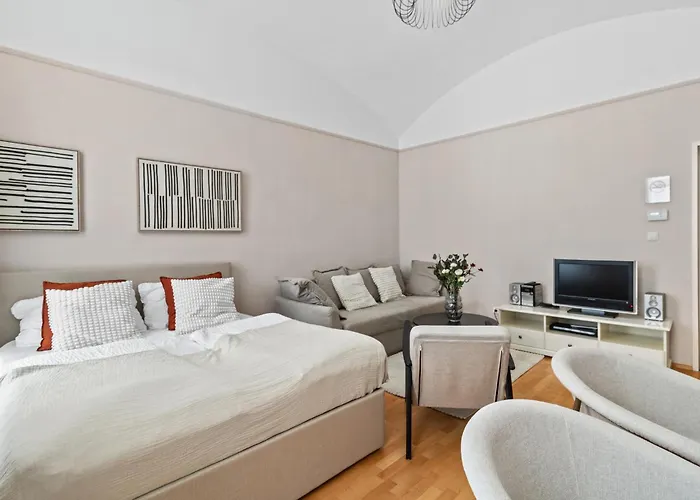 Stylish - Near Augarten Daire *
